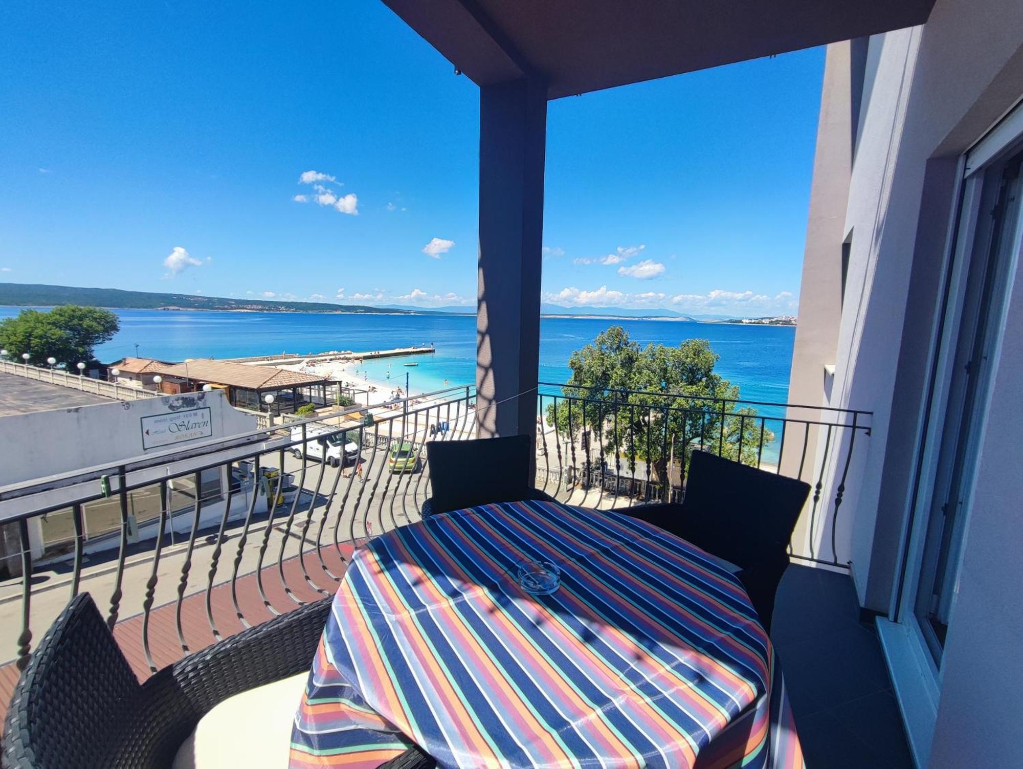 Apartmani Plaza Selce Quarto foto